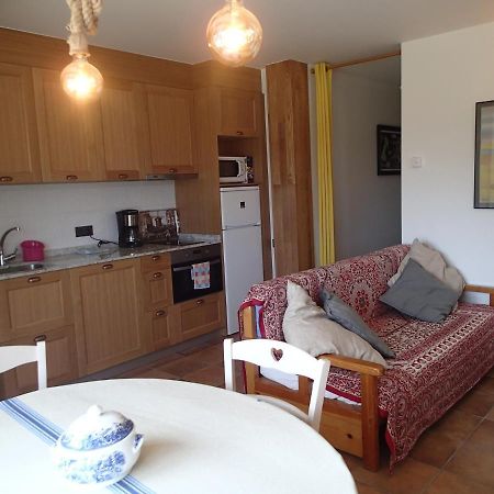 Altikarra II Apartment Undiano Екстериор снимка
